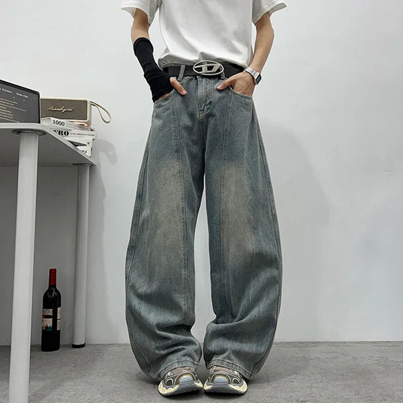 Langlebige, locker sitzende Jeans mit weitem Bein