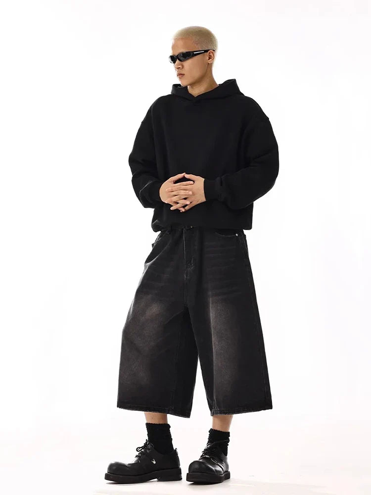 Schwarze Herren-Jeans-Shorts mit weitem Bein und Cleanfit-Passform