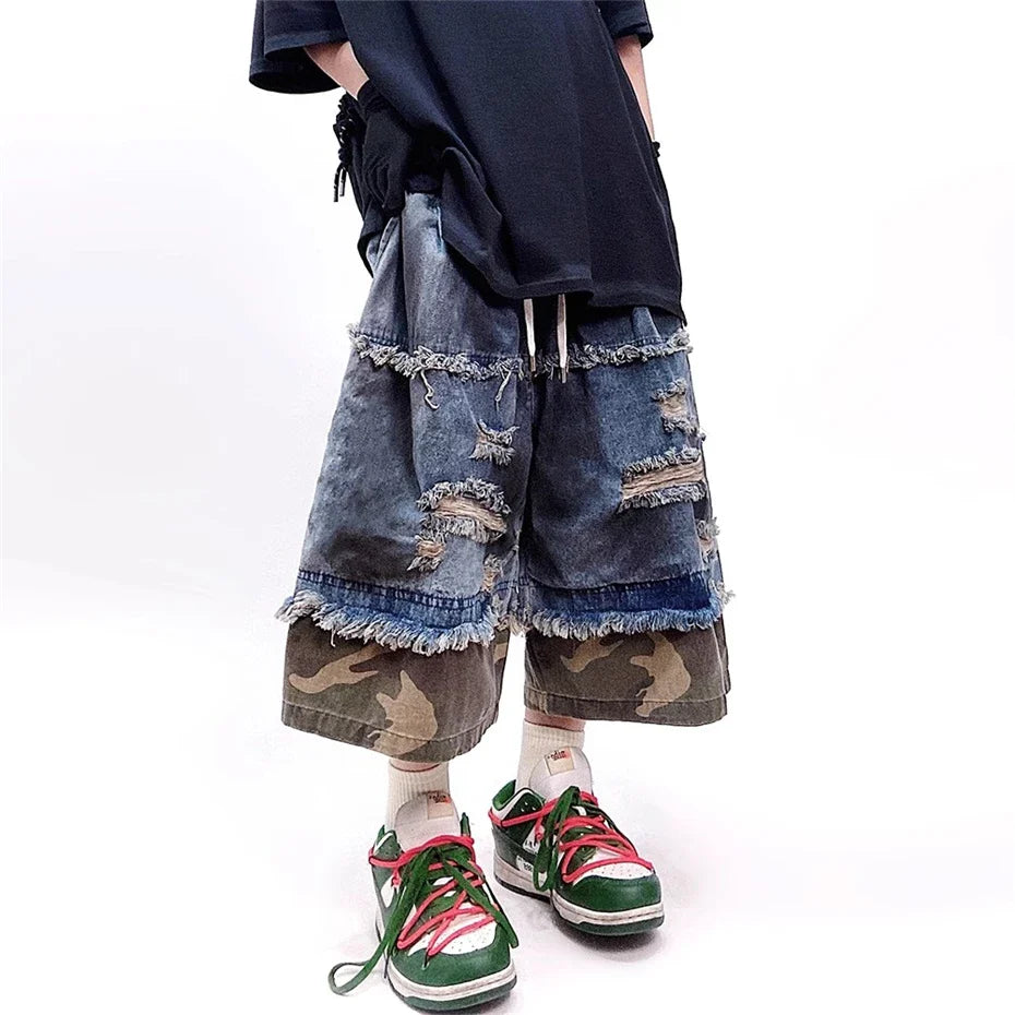 Retro-Camouflage-Jeansshorts