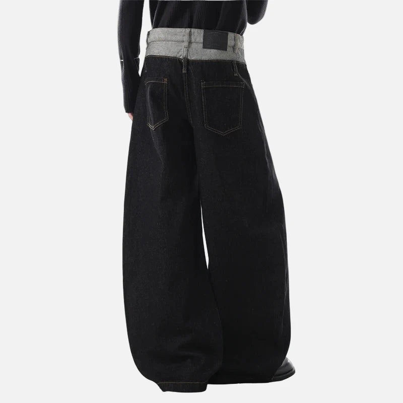 Schwarze Jeans mit Used-Look und Patchwork-Details, lockere Passform