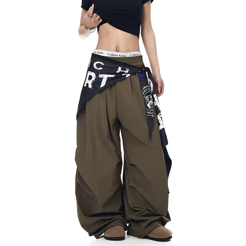 Coole Patchwork-Hose mit hohem Bund und weitem Bein