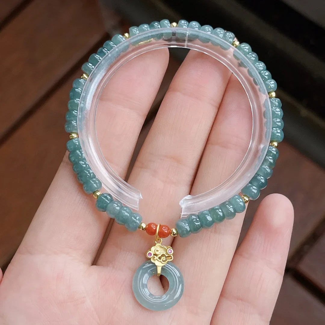 Bracelet bohème en jade avec pendentif bouton de paix