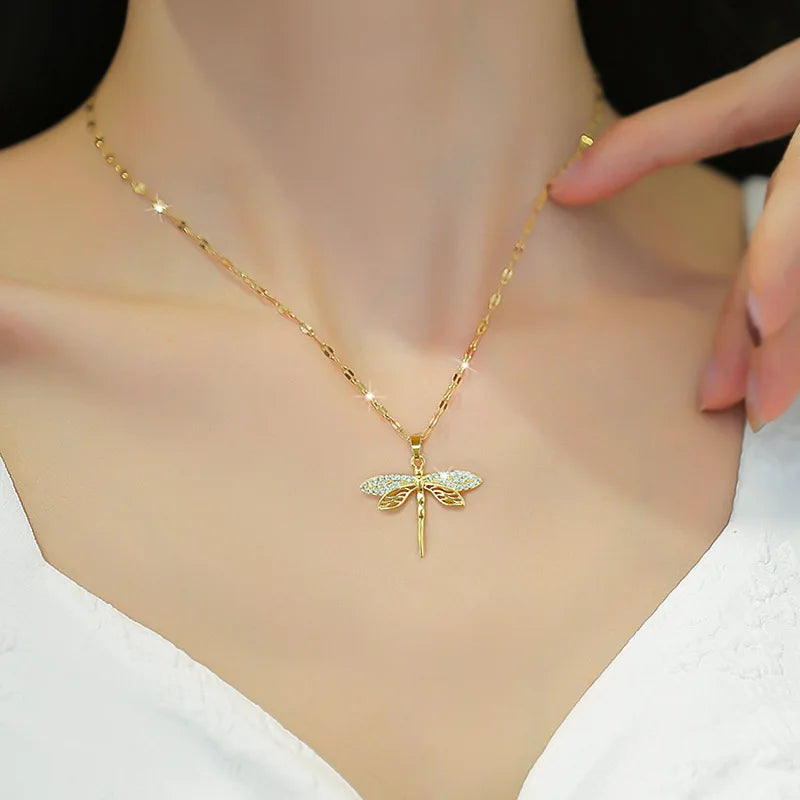 Collier pendentif libellule en acier inoxydable