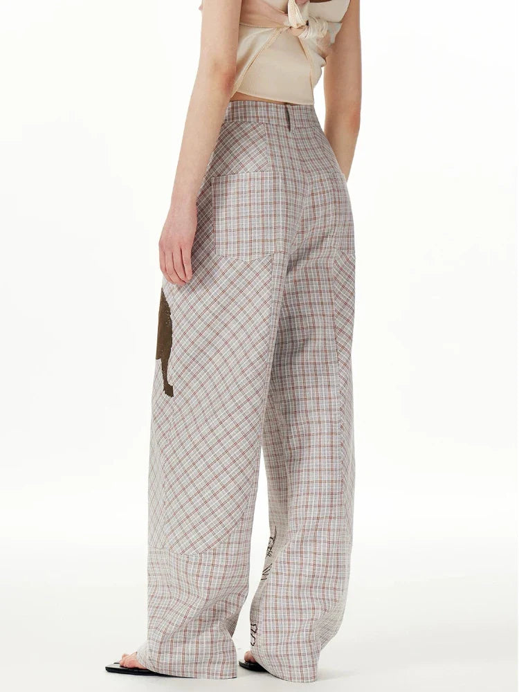 Bequeme Retro-Jogginghose mit Karomuster und Katzenprint