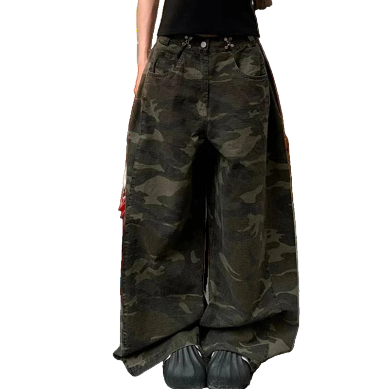 Pantalon cargo ample camouflage