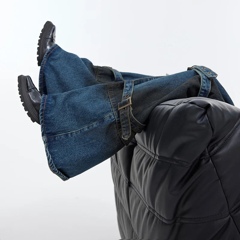 Stilvolle Streetwear-Schlagjeans mit Personalisierung