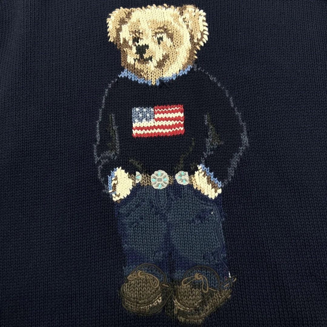 Teddybärpullover mit bestickter Nationalflagge