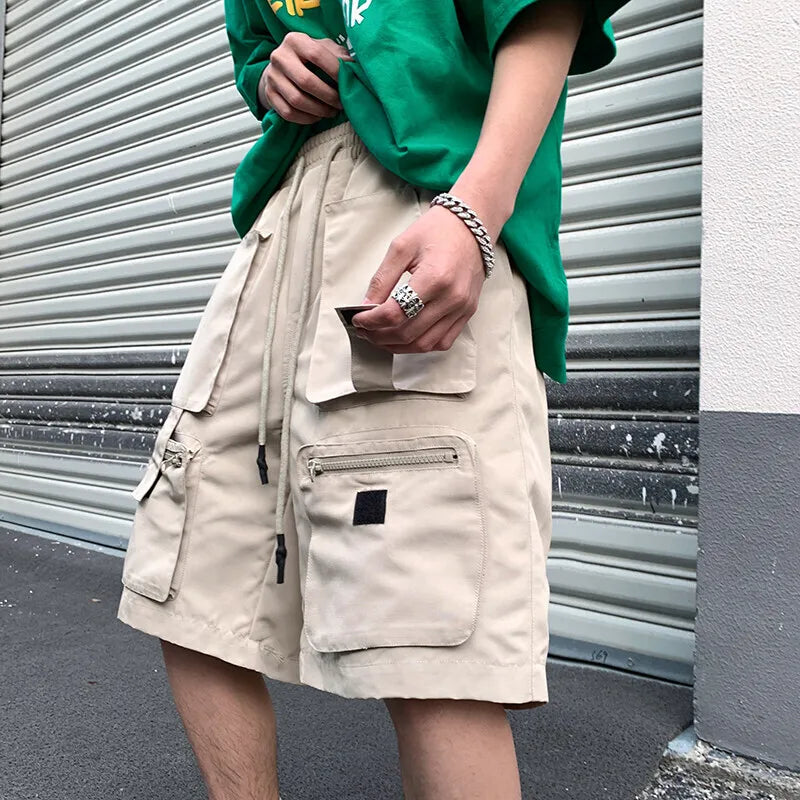 Retro-Shorts im japanischen Stil mit Cargotaschen