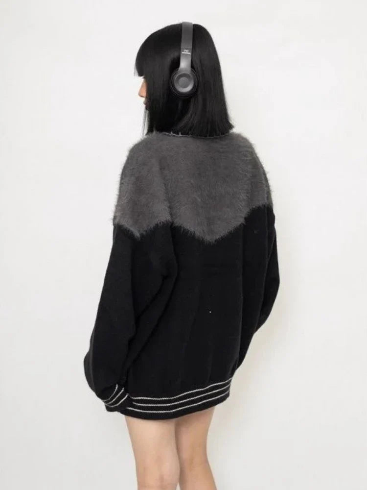 Vintage-Strickjacke mit kontrastfarbenem Patchwork-Muster