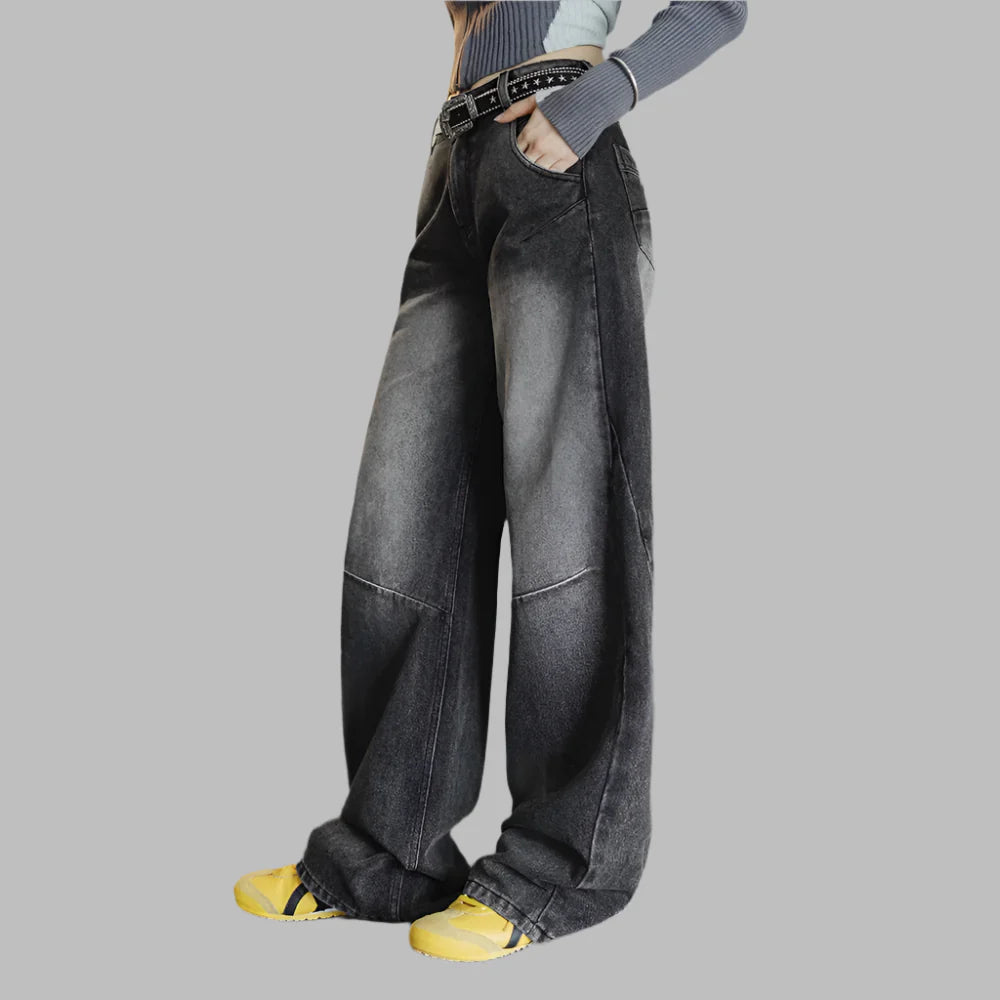 Jean noir taille mi-haute coupe droite