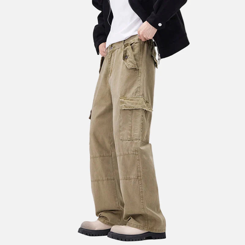 Flexible Cargohose im Y2K-Stil mit Used-Look und lockerer Passform