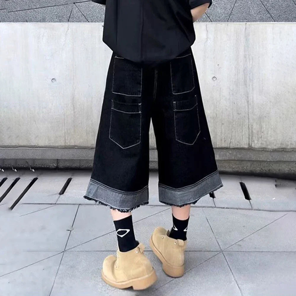 Short en jean court, coupe ample et rétro