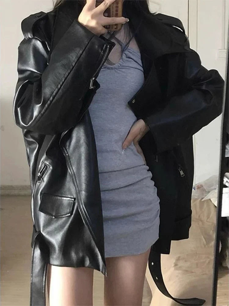 Gothic-Stilvolle schwarze Motorradjacke aus PU-Leder