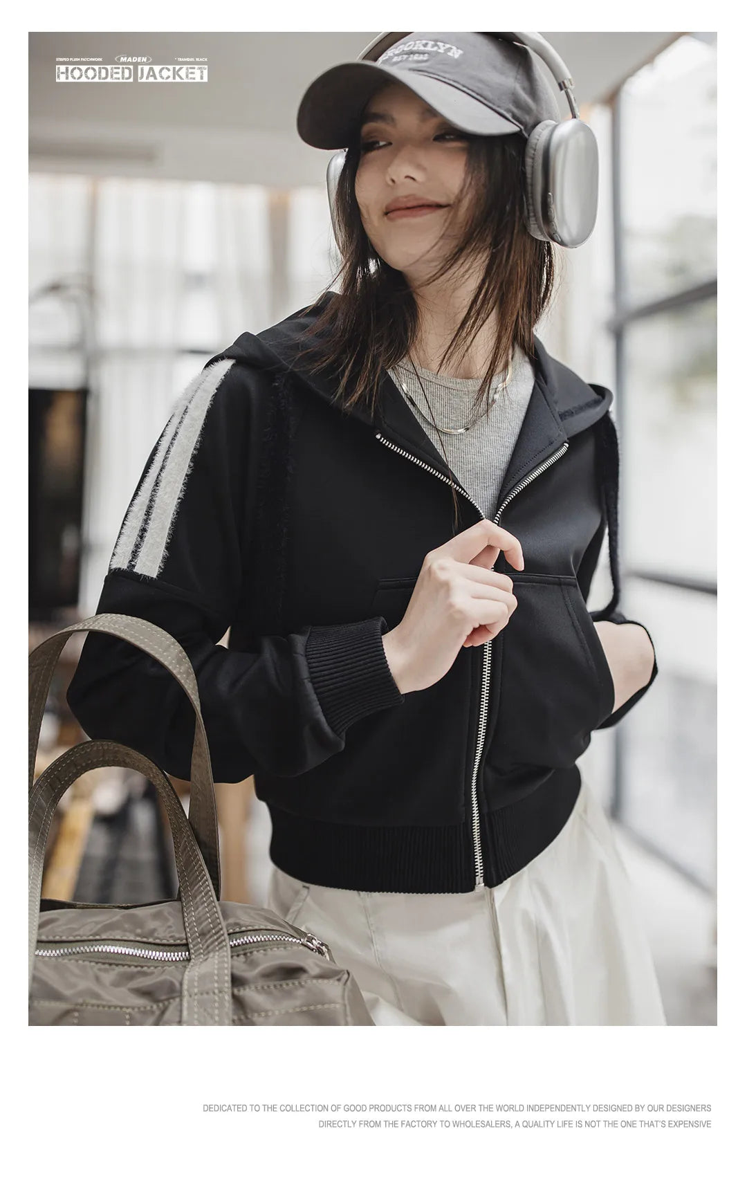 Schwarzes, gestreiftes Sweatshirt mit Reißverschluss