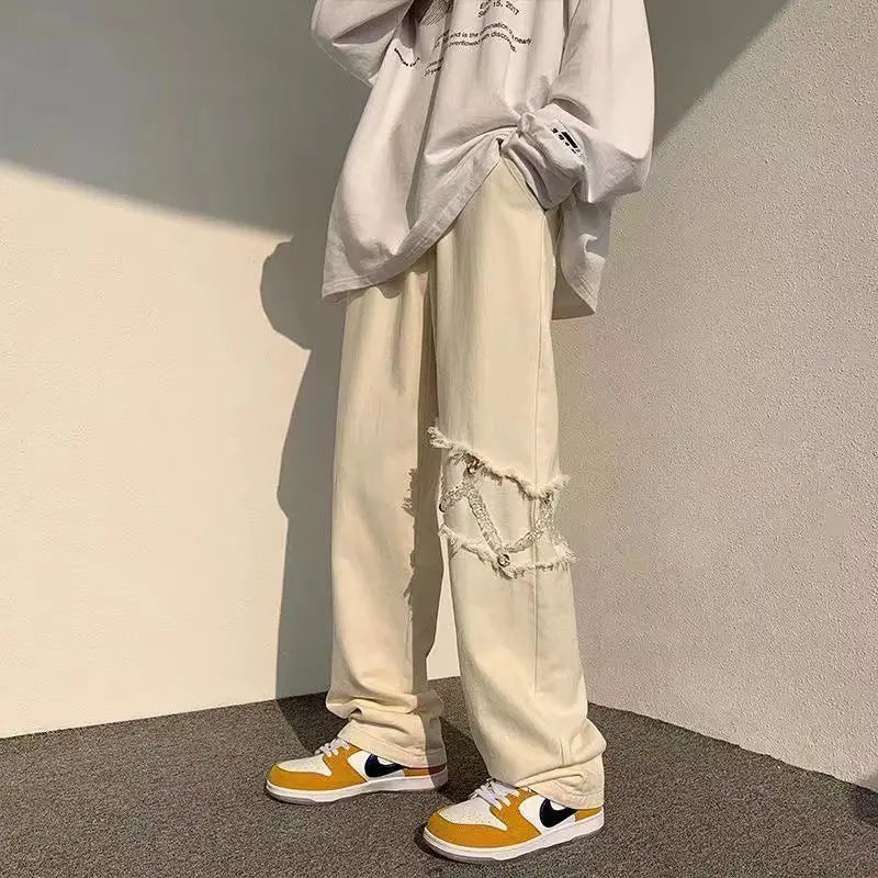 Schwarze Oversize-Streetwear-Hose mit Kette im Hip-Hop-Stil