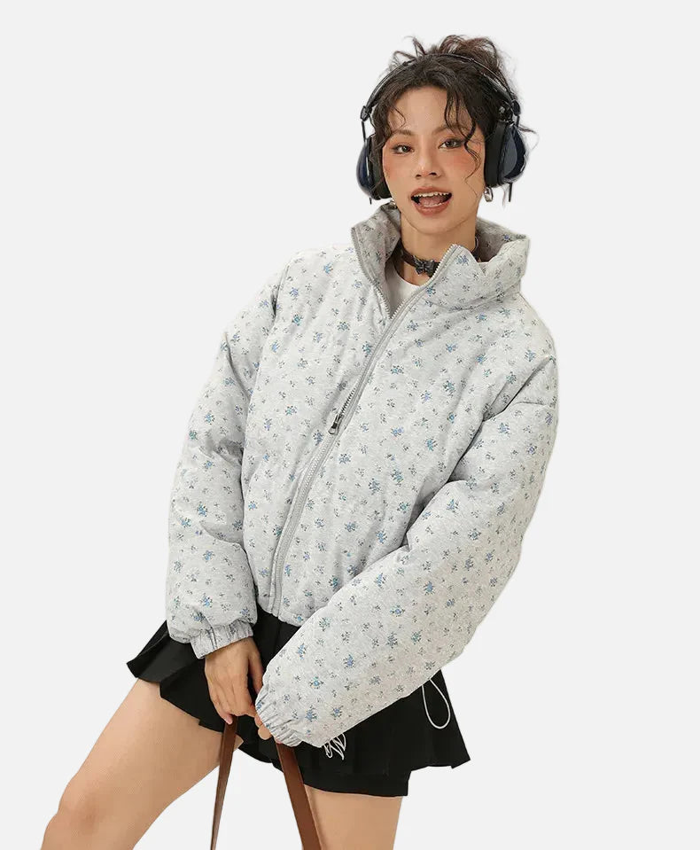 Geblümte, stehende Steppjacke mit Stehkragen