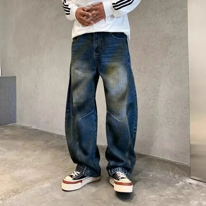 Coole Retro-Graffiti-bemalte Punk-Baggy-Jeans