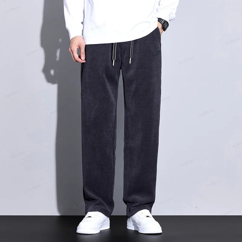Jogginghose mit elastischem Bund, lockerer, gerader Schnitt