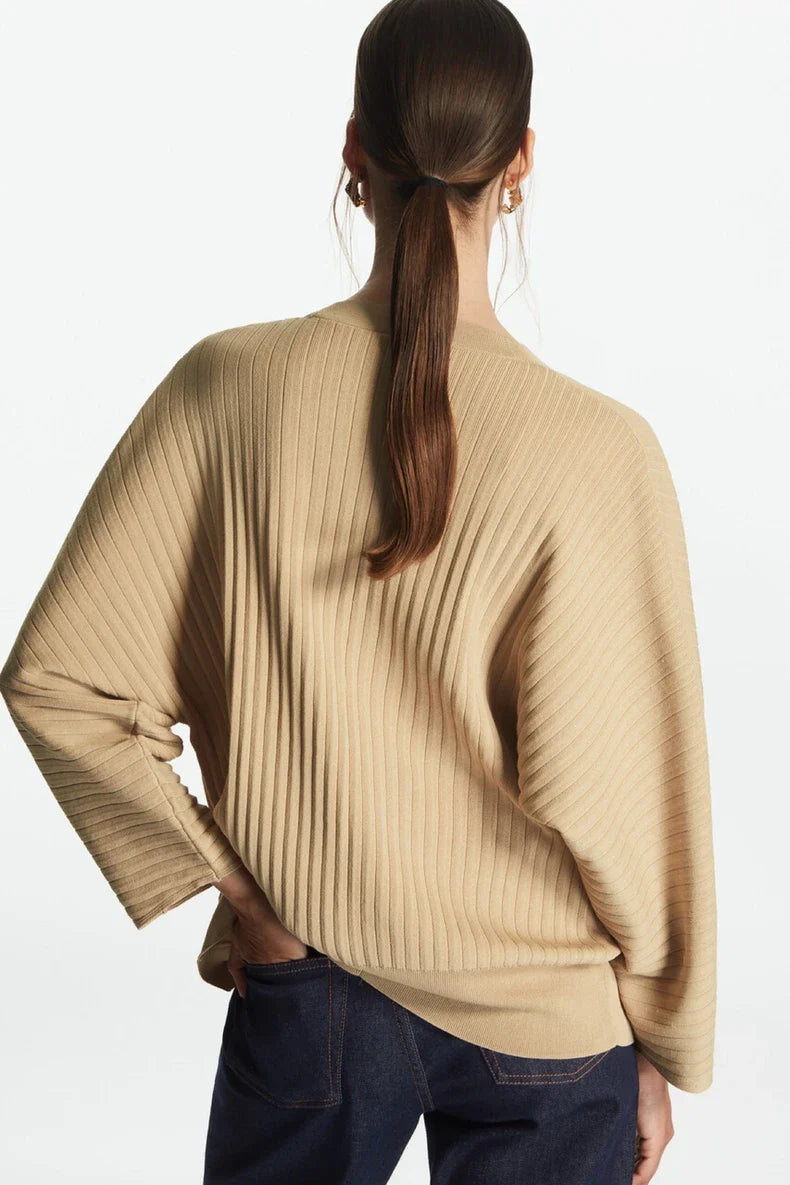 Vintage-Strickjacke im ätherischen Herbst-Stil mit Rippstrick und langen Ärmeln