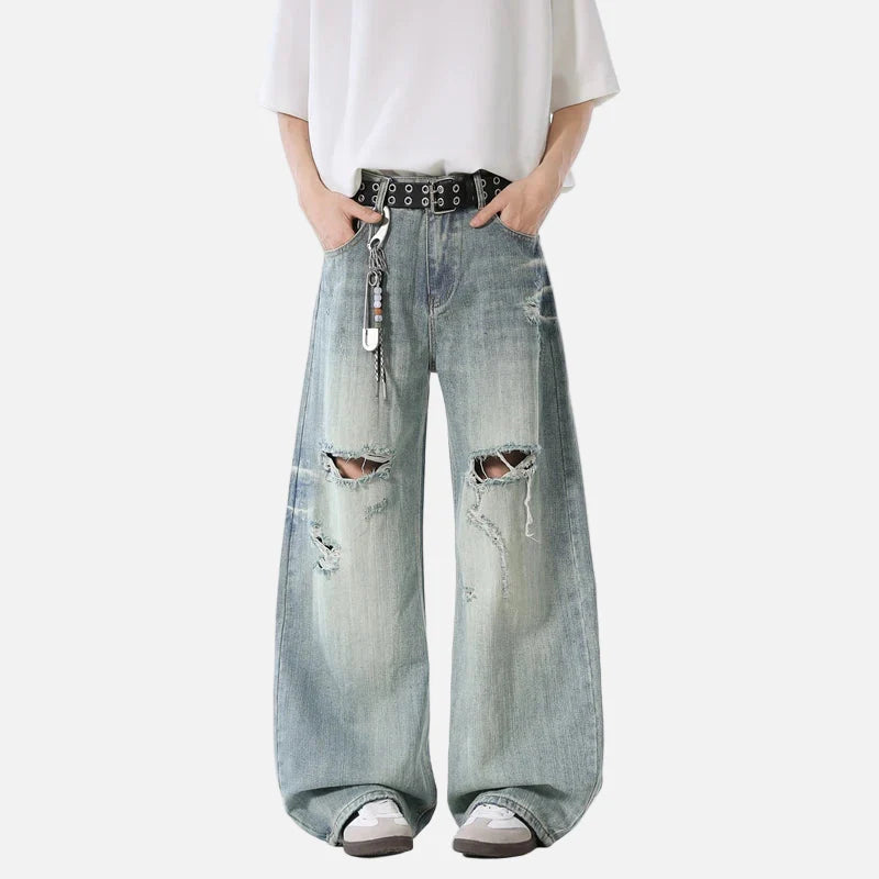 Robuste blaue Jeans mit Used-Look und weitem Bein