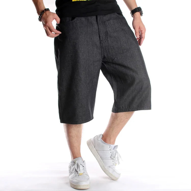 Mühelos schicke schwarze Streetwear-Denim-Shorts