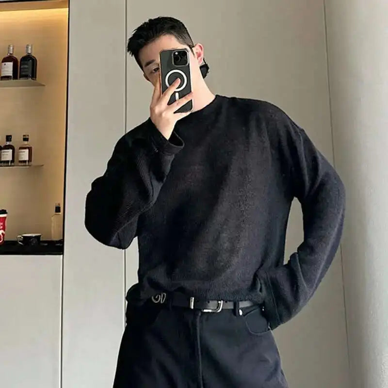 Rundhalspullover im koreanischen Stil