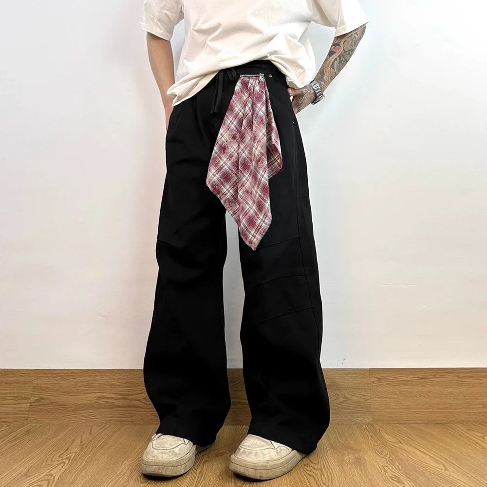 AURA Jeans mit abnehmbaren Patchwork-Details und weitem Bein