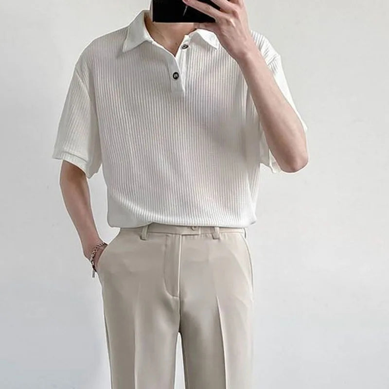 Klassisches einfarbiges Polo-Shirt im koreanischen Stil mit Knöpfen