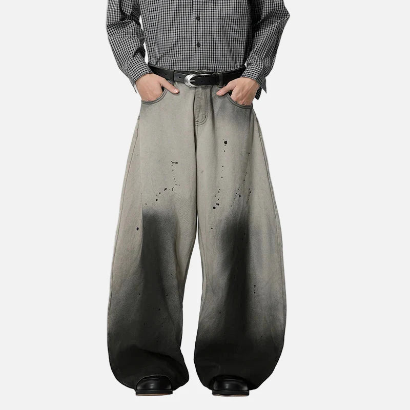 Weite Jeans mit Farbverlauf in Splash Ink