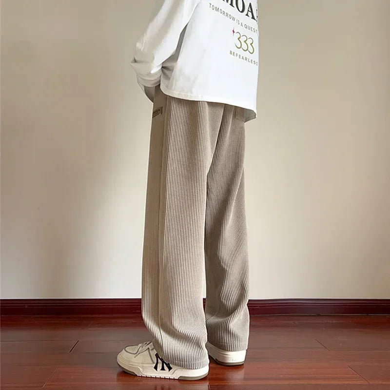 Lässige Vintage-Cordhose mit weitem, geradem Schnitt