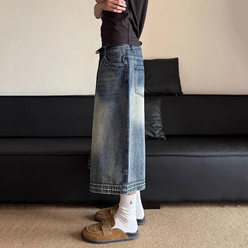 Einfarbige Jeans-Shorts im amerikanischen Stil