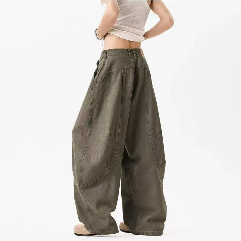 Lässige amerikanische Silhouette, weite Hose