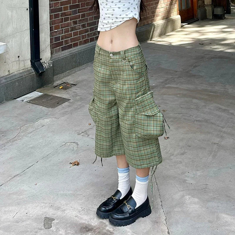 Damen-Shorts mit grünem Karomuster, hohem Bund, weit geschnitten
