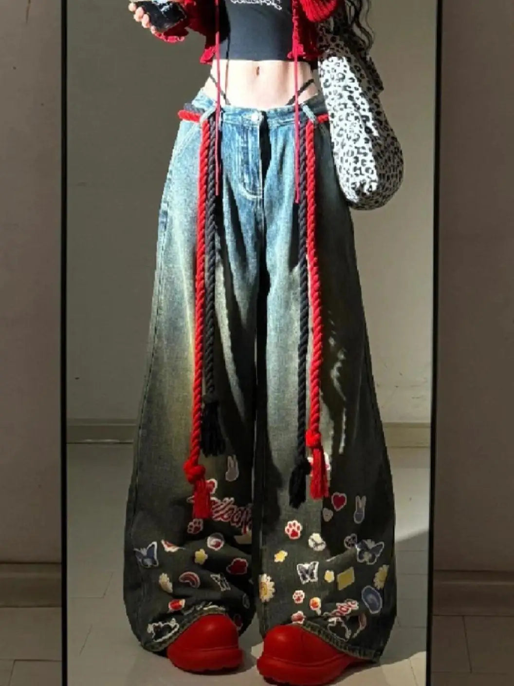 Retro-Aufkleber, Vintage-Jeans mit hohem Bund