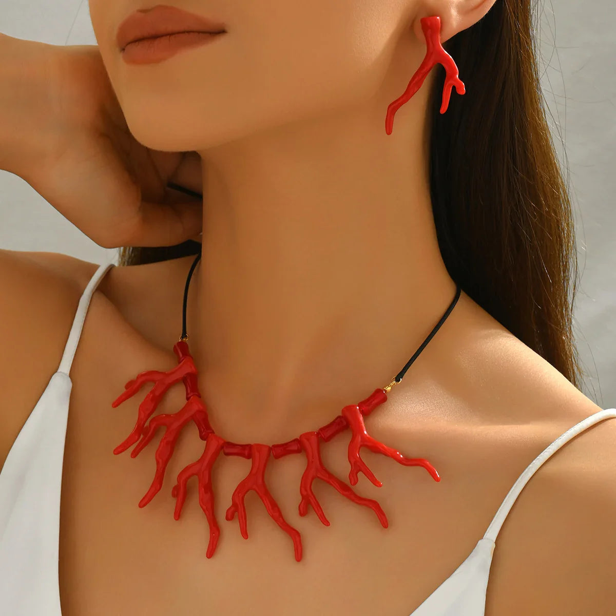 Statement-Halsketten-Set aus Korallen im Boho-Stil