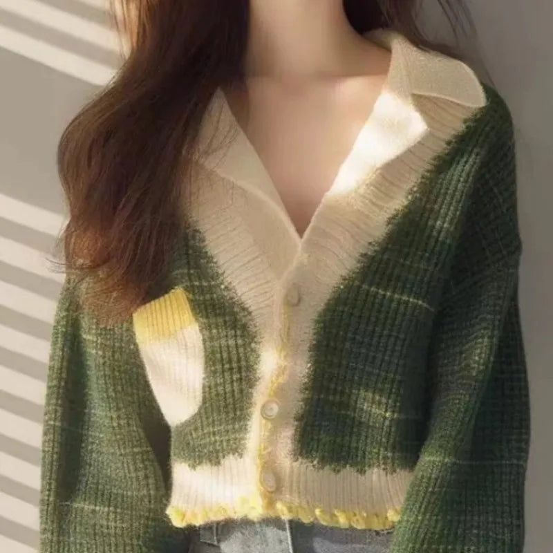 Schicker grüner Feen-Cardigan für Damen mit V-Ausschnitt
