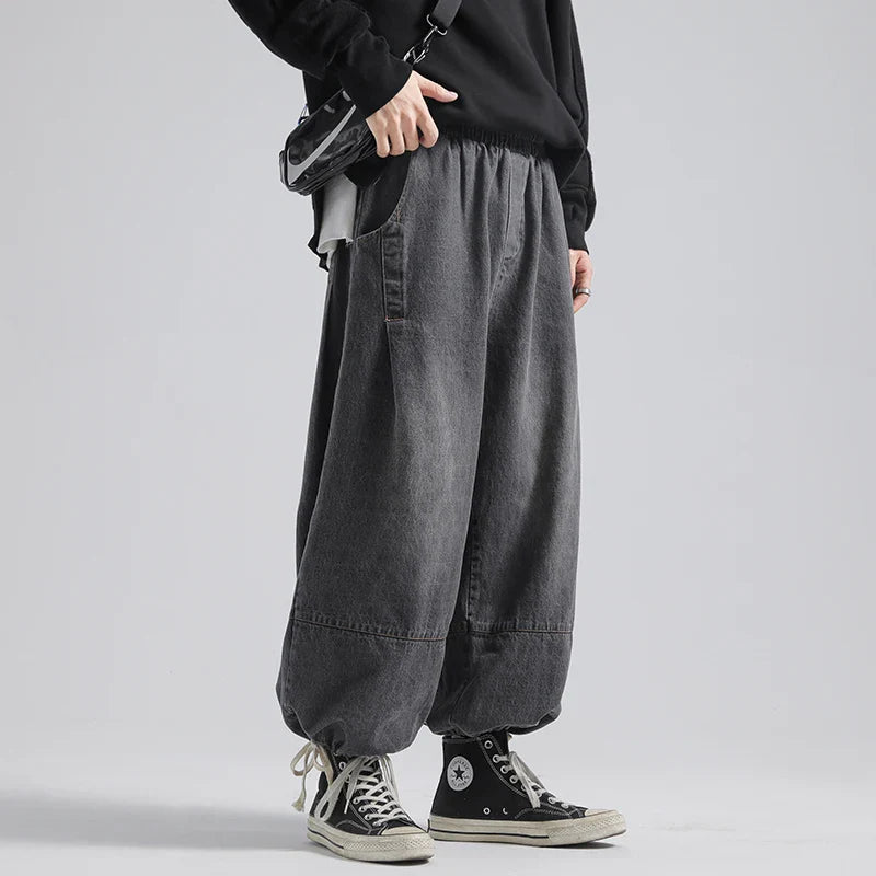 Vintage-Jeans im Used-Look mit weitem Bein