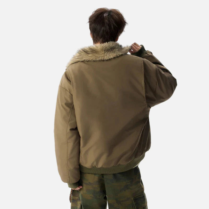 Streetwear-Jacke aus einfarbigem, wattiertem Kunstpelz