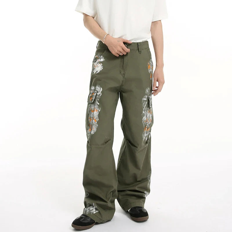 Stylische Retro-Cargohose mit neuer Lackierung