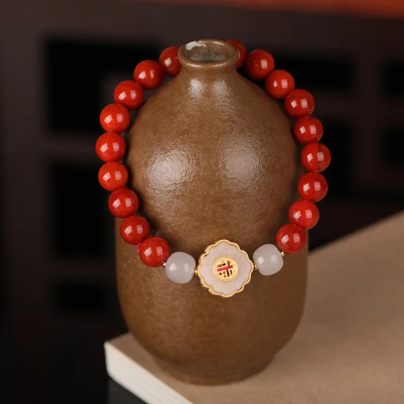 Bracelet vintage porte-bonheur en agate rouge