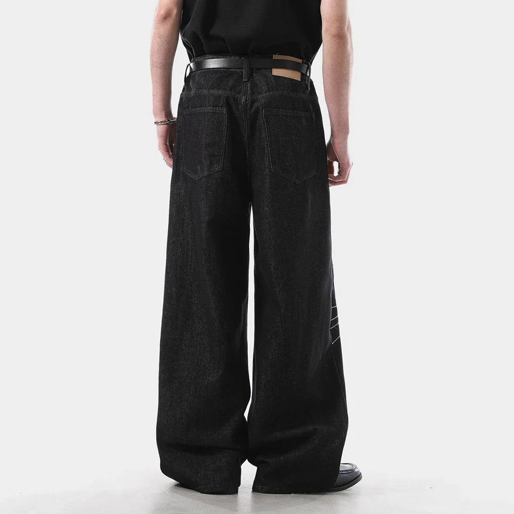 Bestickte Jeans im lässigen amerikanischen Retro-Stil