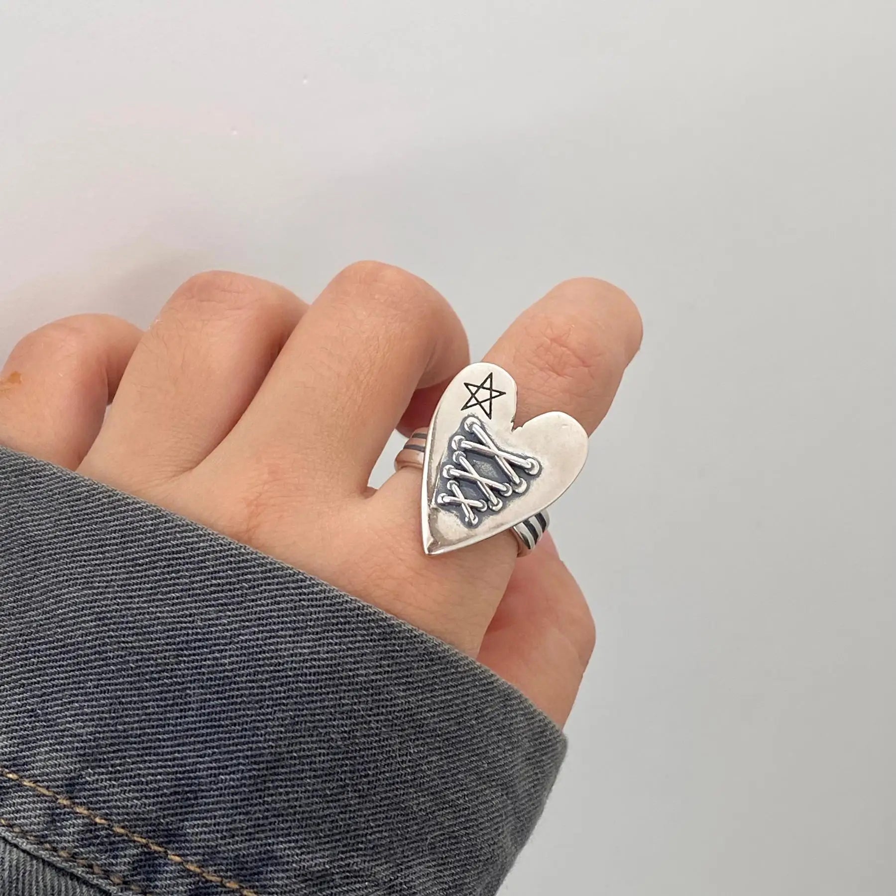 Bague bandage vintage thaïlandaise en argent en forme de cœur