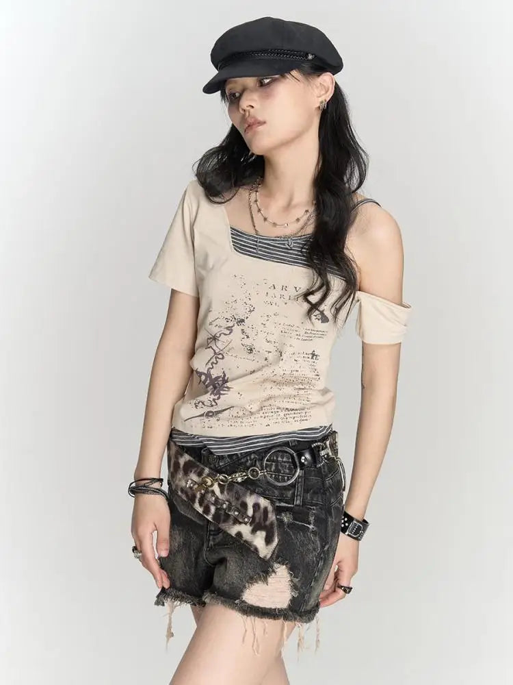 T-shirt vintage gothique patchwork à épaules dénudées