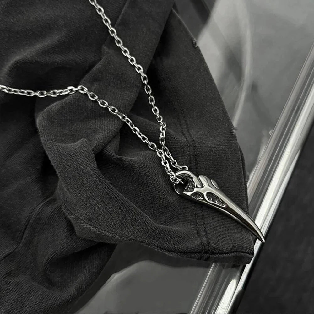 Retro Crow Skull Pendant Necklace