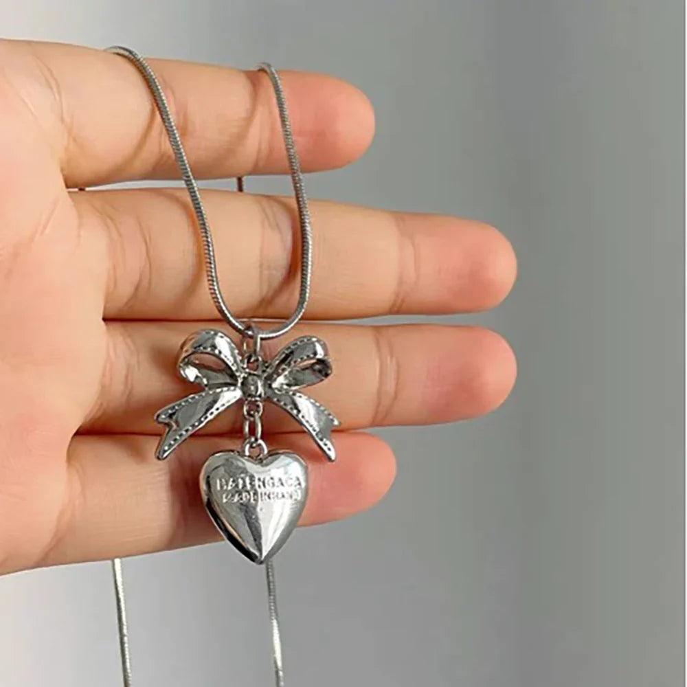 Ribbon Heart Pendant Gothic Necklace