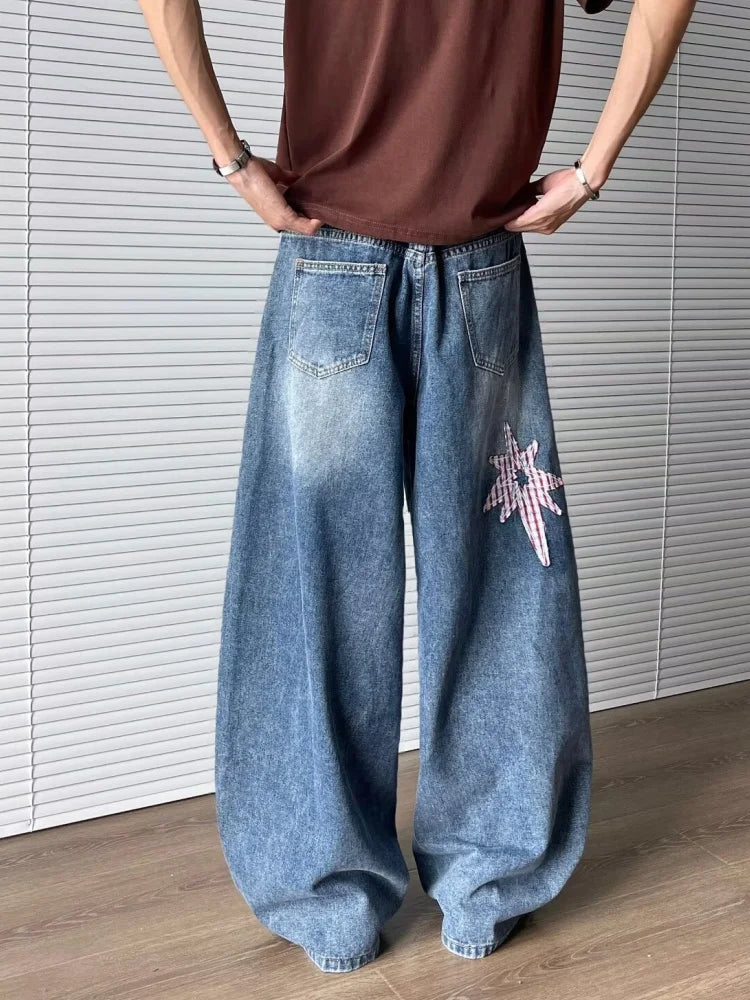 Baggy-Jeans mit Sternenstickerei im Hip-Hop-Stil