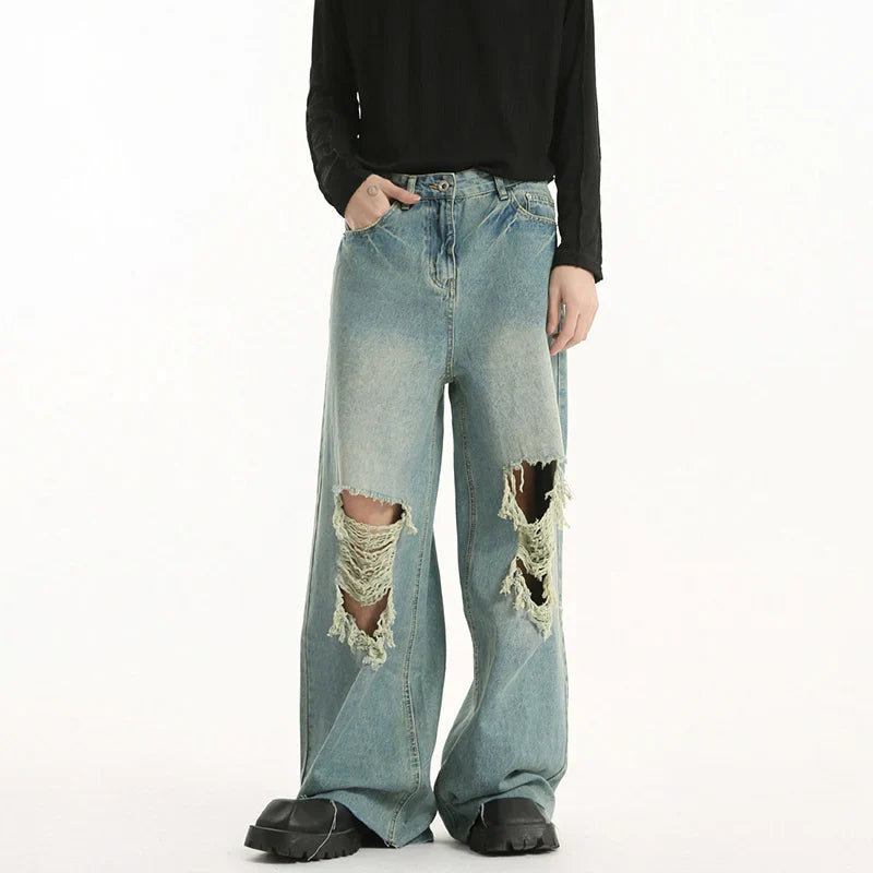 Jeans mit Used-Look und Löchern, gerades Bein