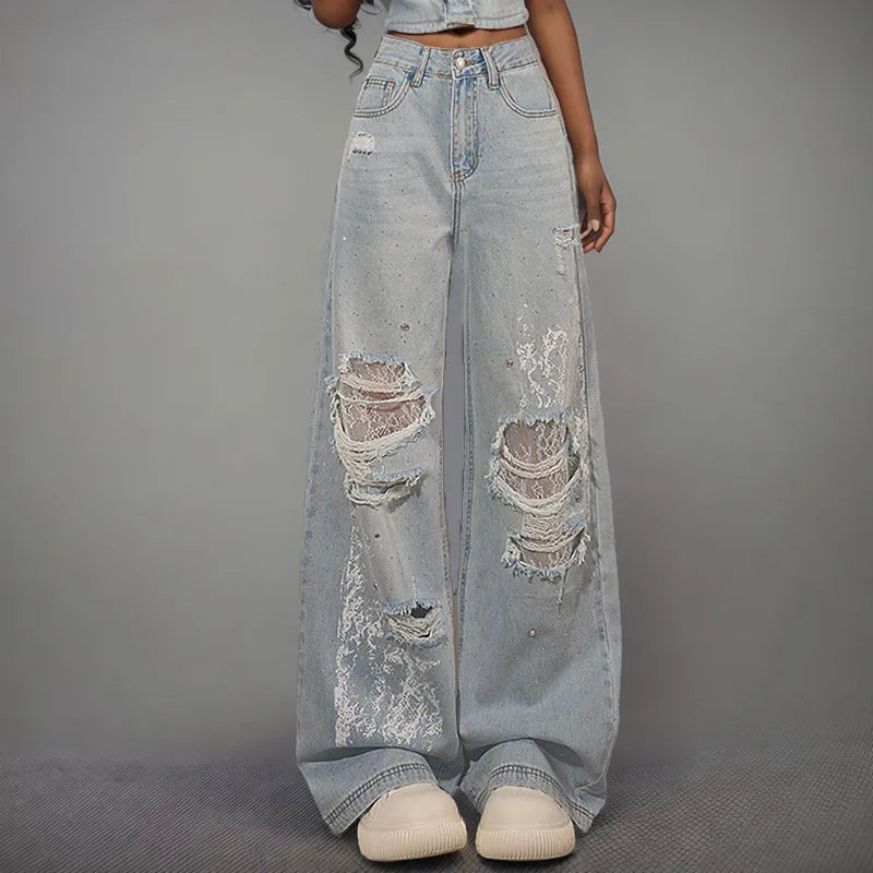 Neue trendige High-Jeans mit Spitzenlöchern für Damen