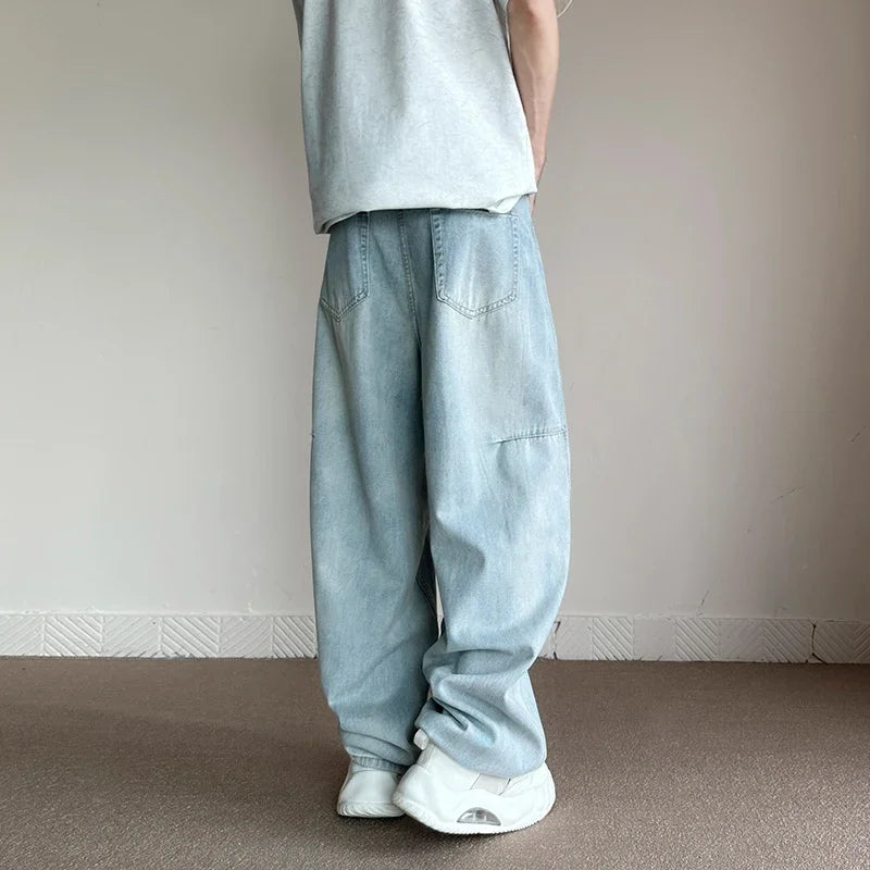 Koreanische Baggy-Jeans in Hellblau