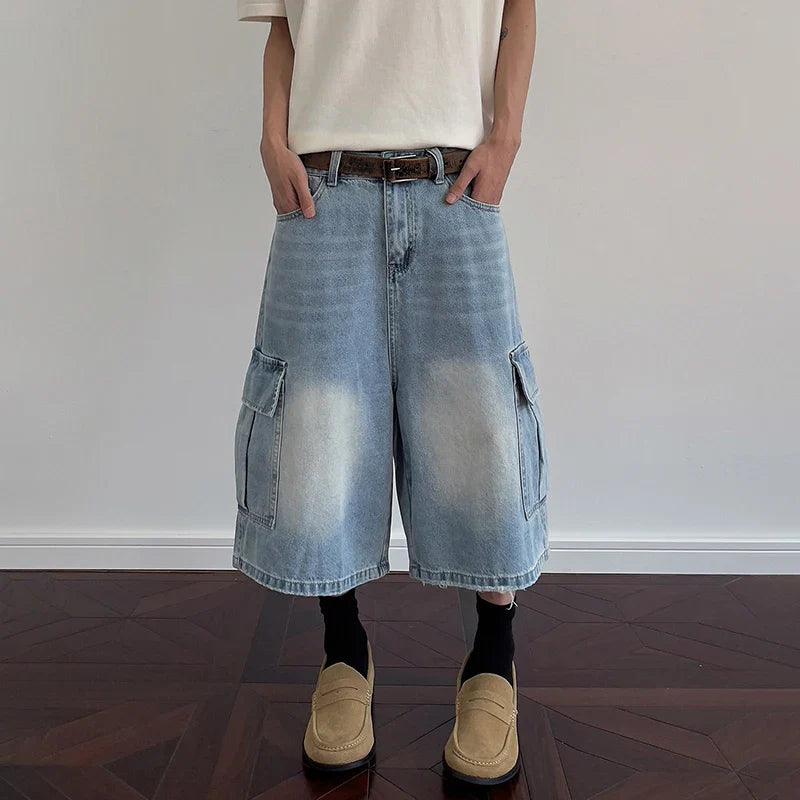 Stil trifft Komfort: Lockere, gerade Cargo-Shorts